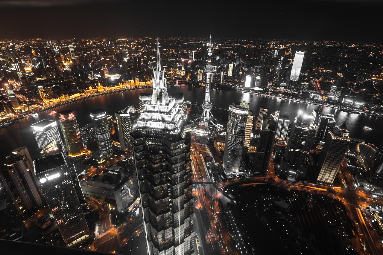 Night, city, shanghai — An important guide about communications online