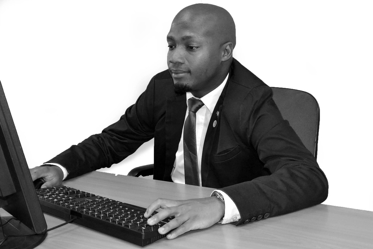 African business, business, working — Into the Abyss: Mastering the Art of Stealth with Dark and Darker Cheats