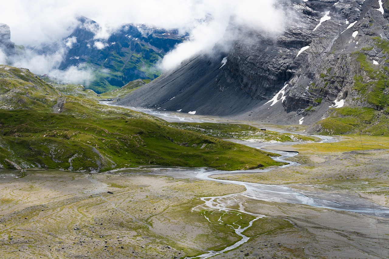 Alpine, mountain stream, high valley — IPTV Italy Services Offering Local and International Channels