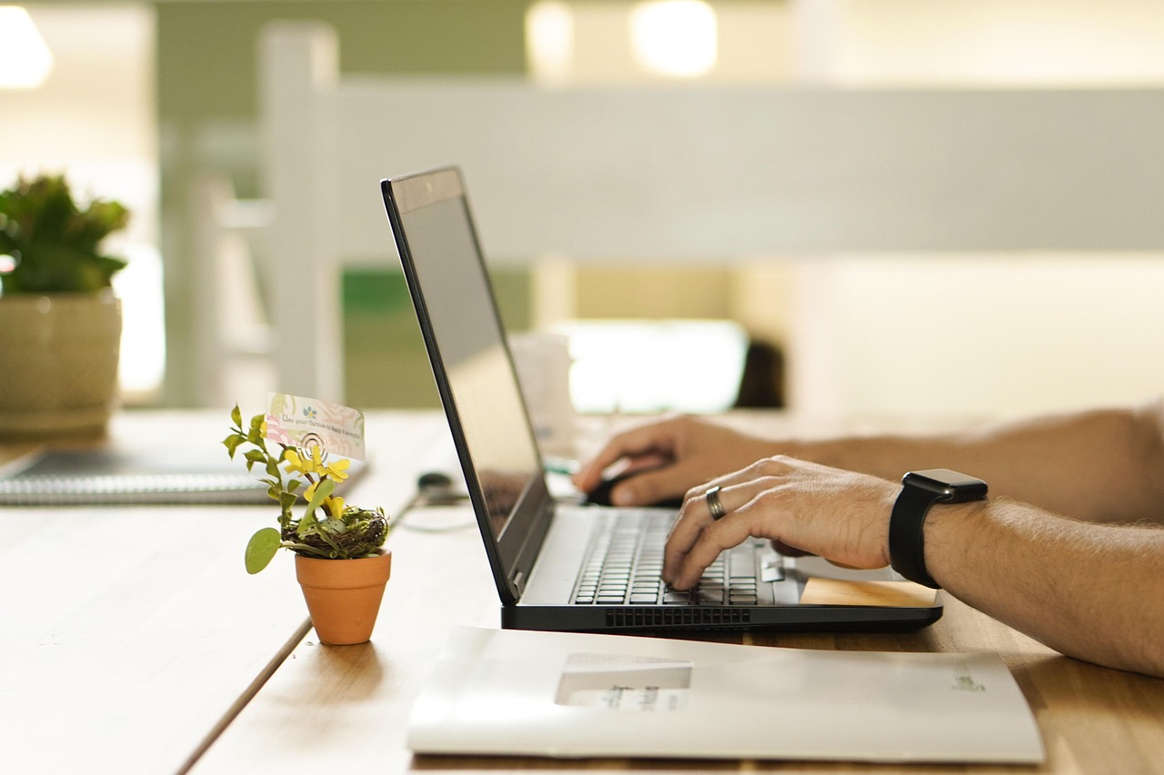 Online, connection, nature — Navigating the Underground: The Allure and Risks of PDF417 Driver's License Generators