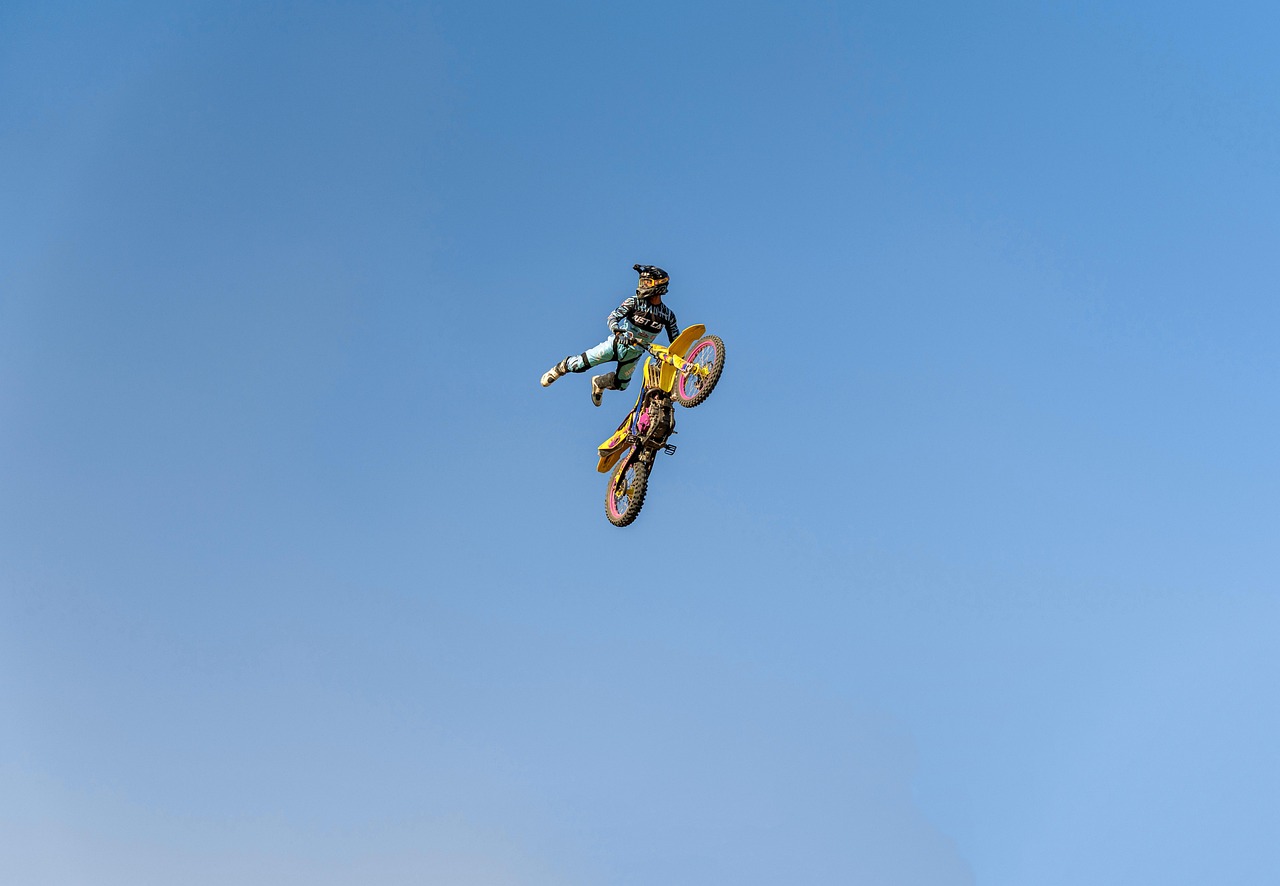 Motocross, stunt, freestyle — Stream Soccer Matches Live with Streaming