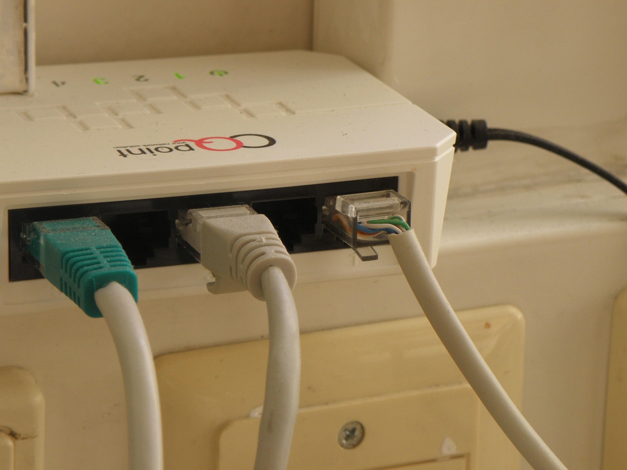 Switch, internet, socket — What Is Corporate Wi-Fi?